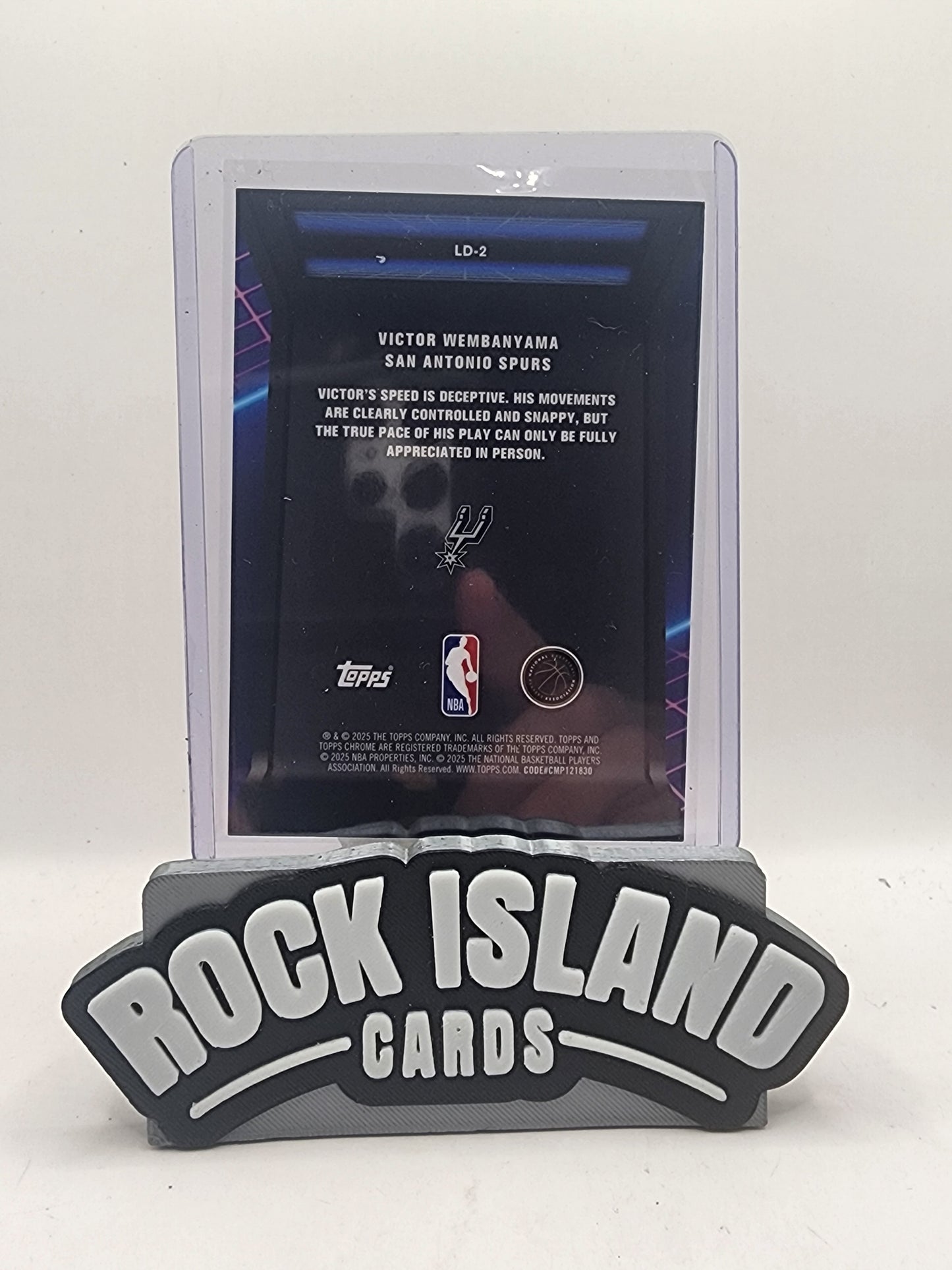 Victor Wembanyama 2025 Topps Chrome Loading #LD-2 Blue RayWave 145/150