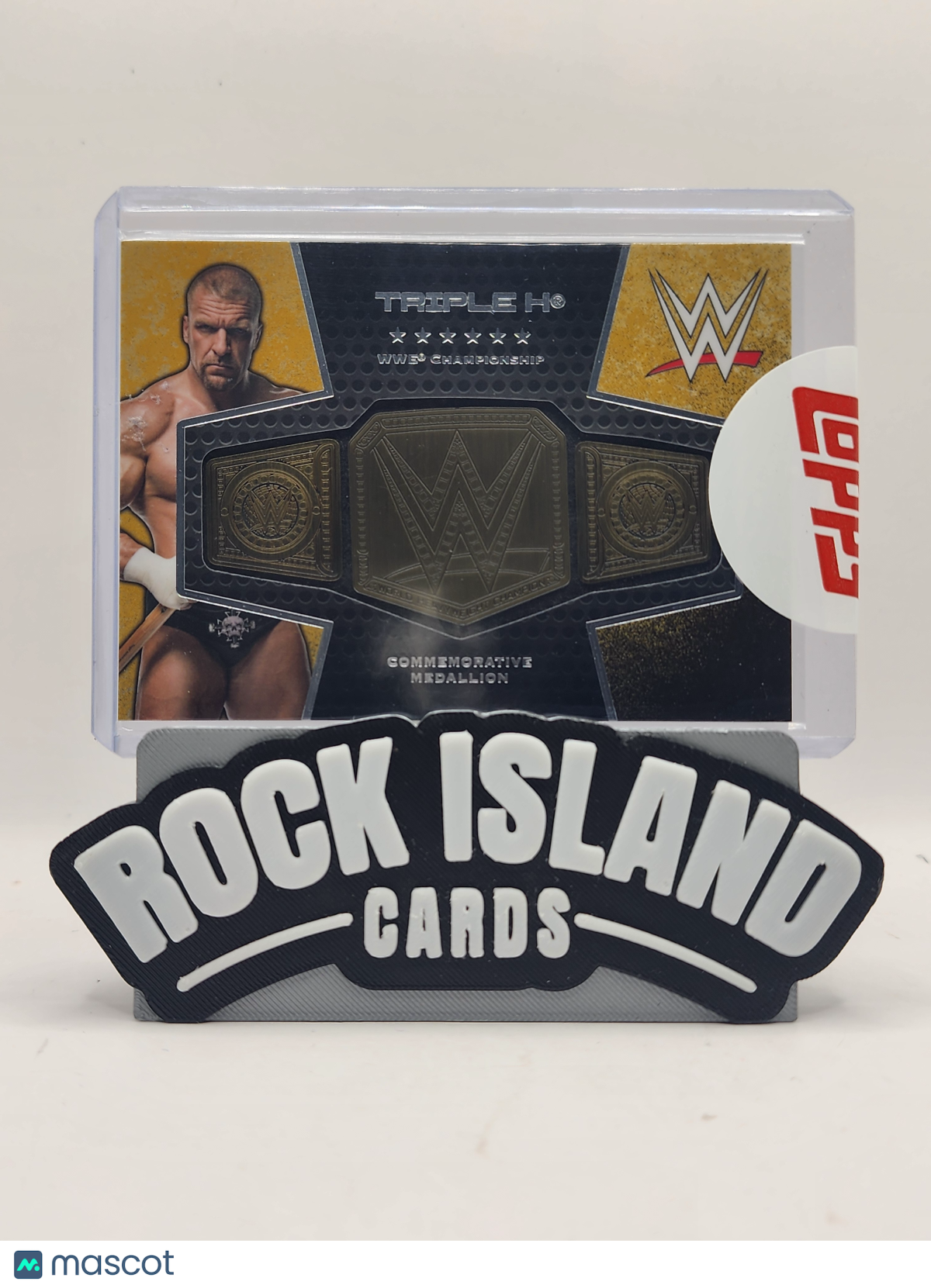 Triple H 2017 Topps WWE #CC-TH Gold 09/10 Commemorative Medallion