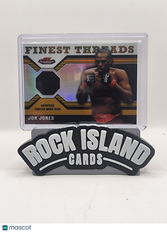 Jon Jones 2011 Topps UFC Finest Finest Threads #R-JJ Refractor 49/88
