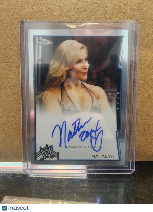 Natalya 2014 Topps Chrome WWE Auto With inscription