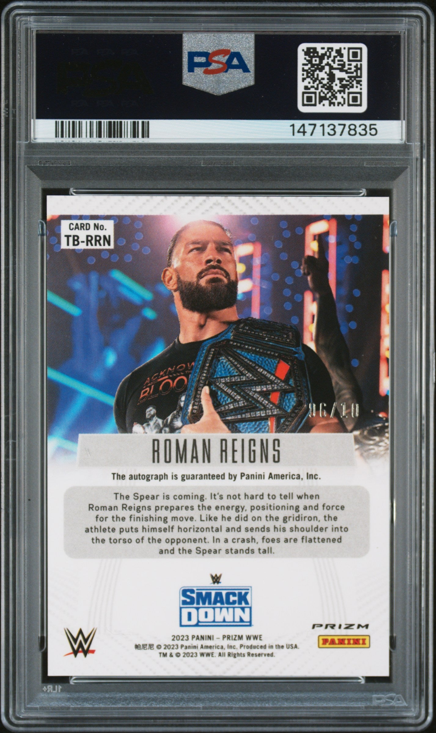 Roman Reigns 2023 Panini Prizm WWE Throwback Signatures #TBRRN Gold /10 PSA 8